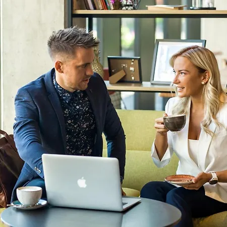 Ibis Center Hotel 3*