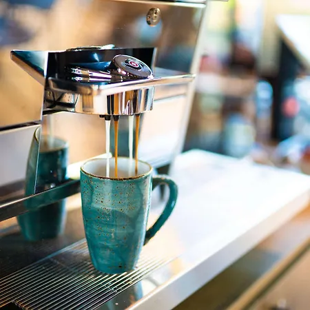 Ξενοδοχείο Ibis Center 3*