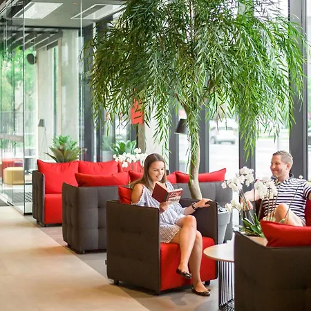 Ibis Center Hotel