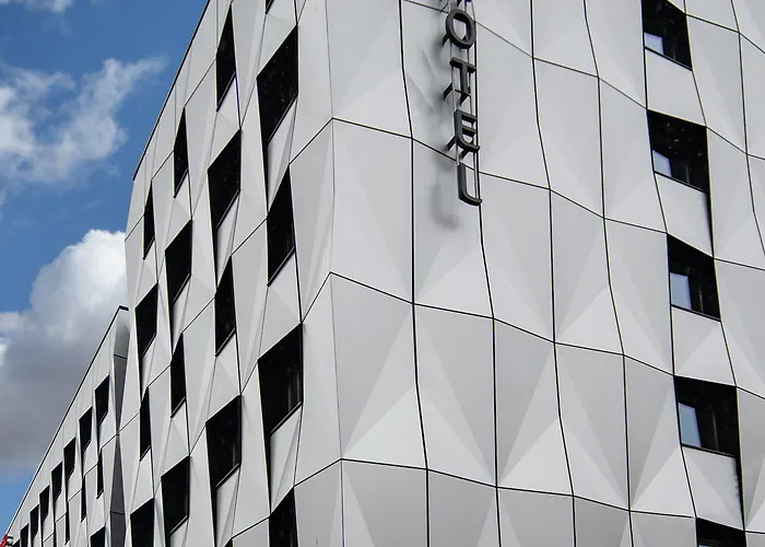 Ibis Center Готель 3*