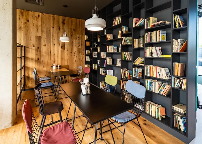 Готель Ibis Center