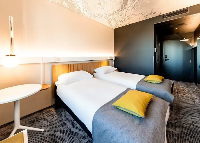 Ibis Center Готель