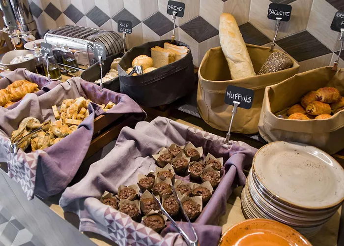 Hotel Ibis Center 3*